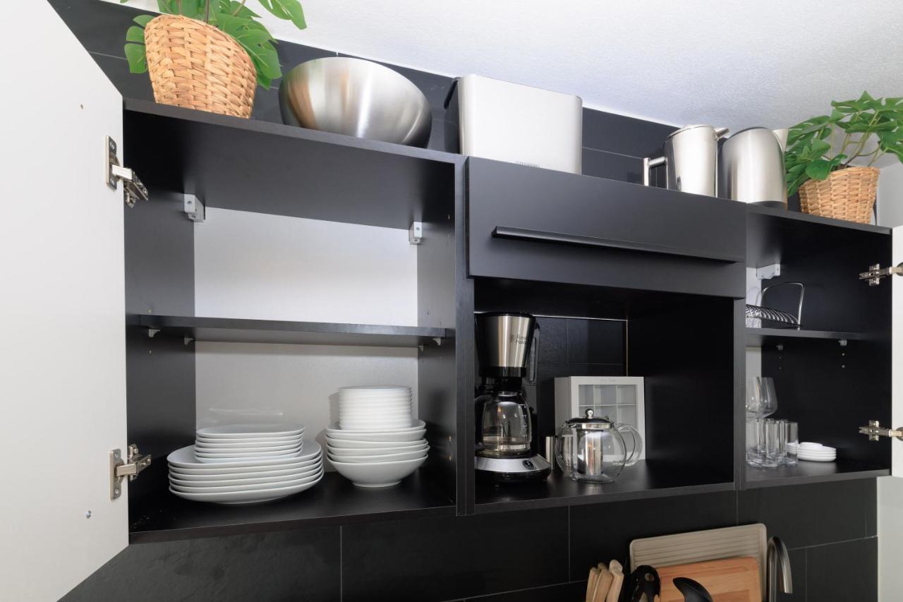 Global Living - Design Apartment I Rathausplatz I Beamer I Ac I Kitchen I Augsburg Exterior photo